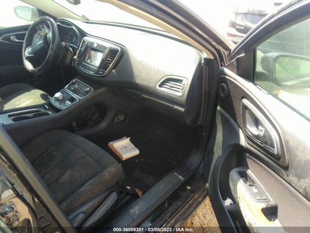 Chrysler 200 Limited 2015 1C3CCCAB8FN692255 Image 5
