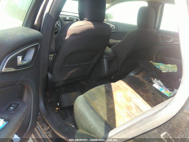 Chrysler 200 Limited 2015 1C3CCCAB8FN692255 Image 8