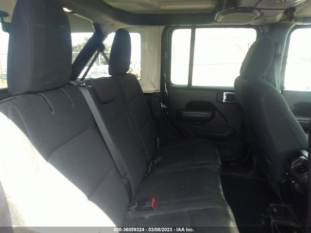 1C4HJXDG4JW239923 Jeep Wrangler Unlimited Sport S