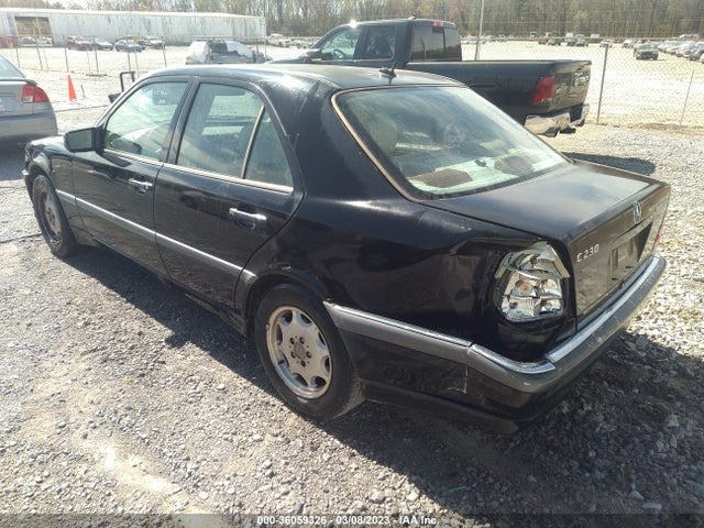 2000 MERCEDES-BENZ C-CLASS KOMPRESSOR VIN: WDBHA24G2YA839302