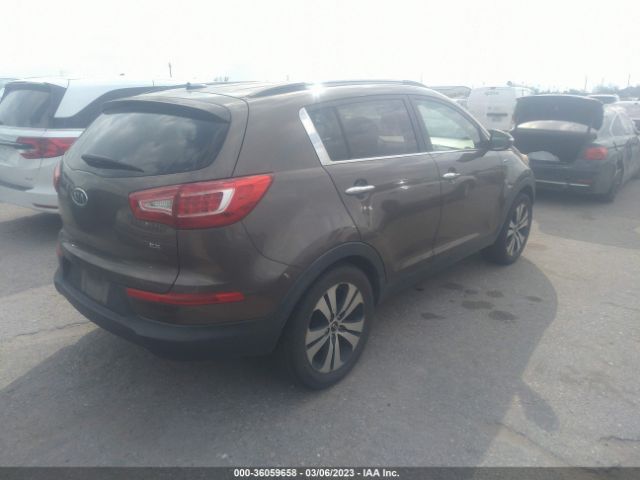 KNDPCCA22B7102255 KIA Sportage Ex