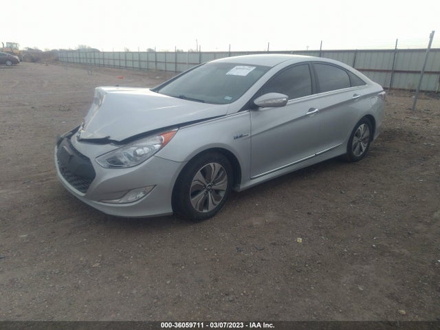 Hyundai Sonata Hybrid Limited 2014 KMHEC4A43EA111791 Image 2