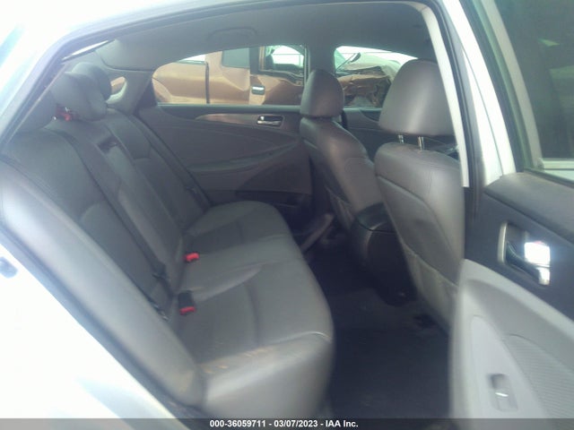 Hyundai Sonata Hybrid Limited 2014 KMHEC4A43EA111791 Image 9