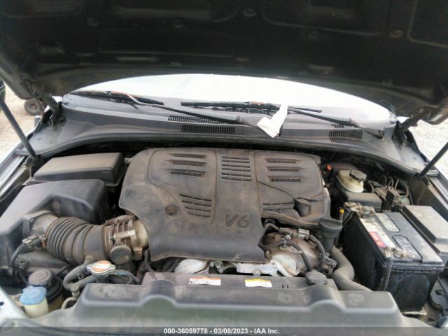 KNDJD736X85840173 KIA SORENTO EX