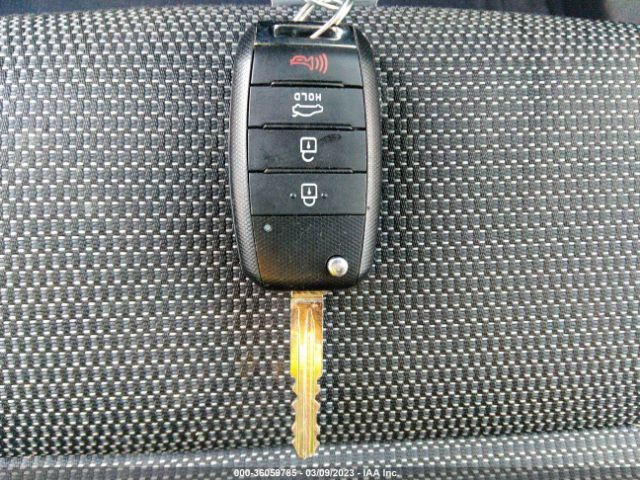 3KPFK4A77HE098406 KIA FORTE LX