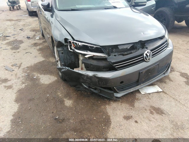 2011 VOLKSWAGEN JETTA SEDAN SEL W/SUNROOF VIN: 3VWLX7AJ6BM383691