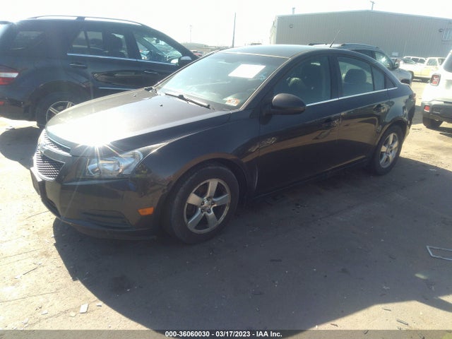 Chevrolet CRUZE LS 2014 1G1PL5SB4E7175764 Image 2