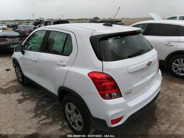 Chevrolet TRAX LS 2018 KL7CJKSB2JB574980 Image 4