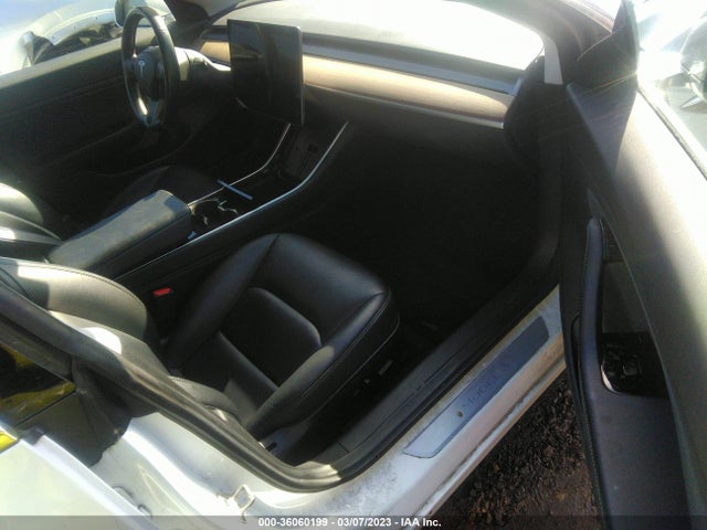 Tesla Model 3 Long Range 2019 5YJ3E1EB7KF361602 Image 6