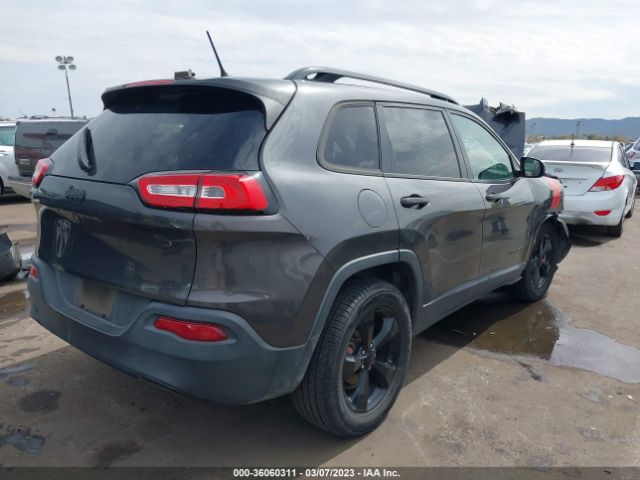 1C4PJLAB8GW336239 Jeep Cherokee Altitude
