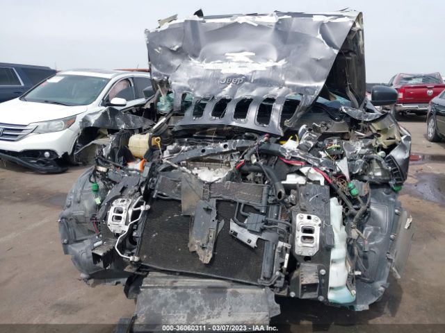 1C4PJLAB8GW336239 Jeep Cherokee Altitude
