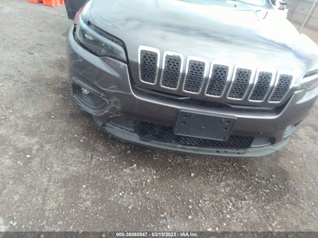 1C4PJLLB4KD129249 Jeep Cherokee Latitude Plus
