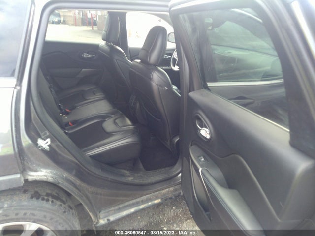 1C4PJLLB4KD129249 Jeep Cherokee Latitude Plus