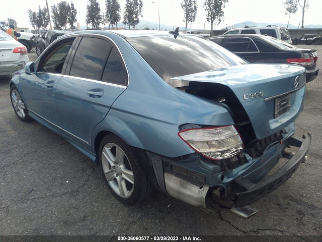 2011 MERCEDES-BENZ C-CLASS C 300 VIN: WDDGF5EB2BR136266