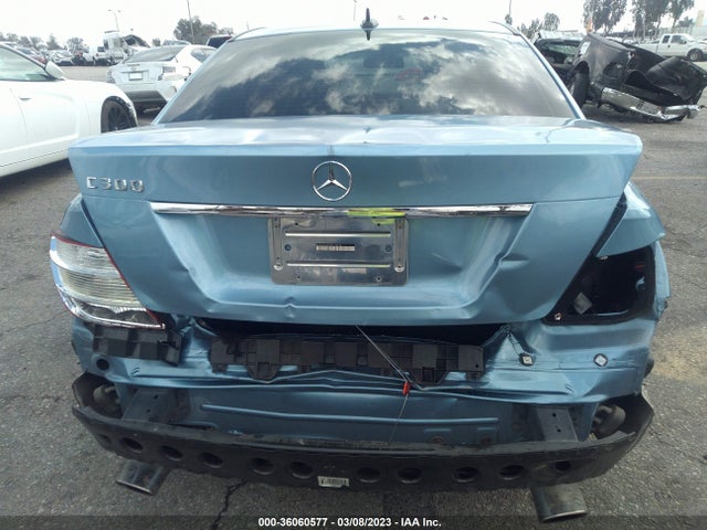 2011 MERCEDES-BENZ C-CLASS C 300 VIN: WDDGF5EB2BR136266