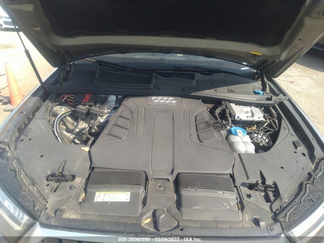 WA1LAAF75HD013801 Audi Q7 Premium Plus