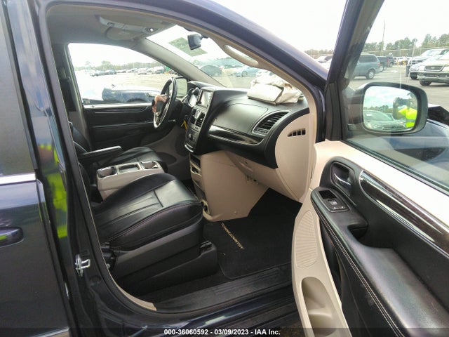 2C4RC1BG5ER442204 Chrysler Town & Country Touring