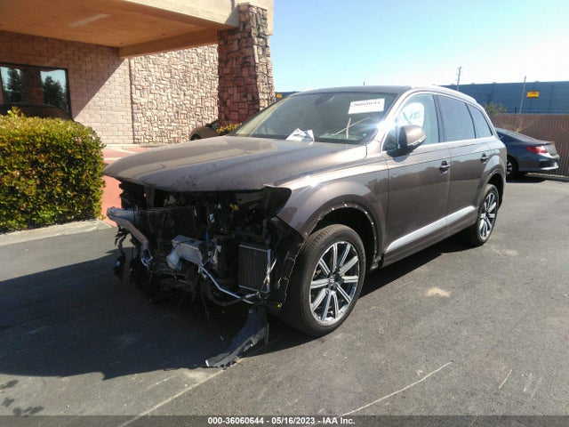 WA1LAAF76HD056463 Audi Q7 Premium Plus