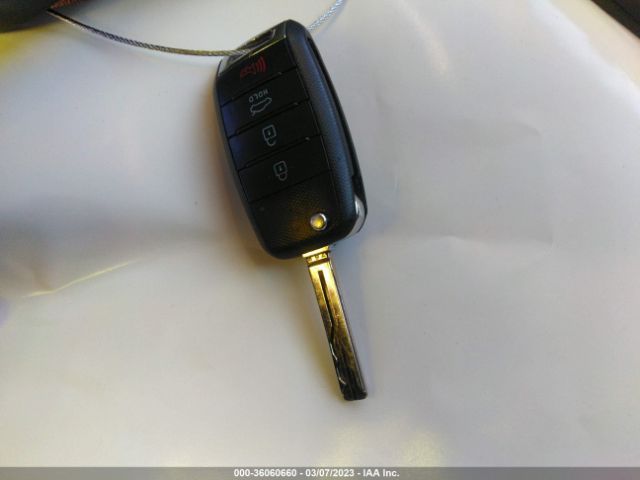 KNADM4A36H6037856 KIA RIO LX