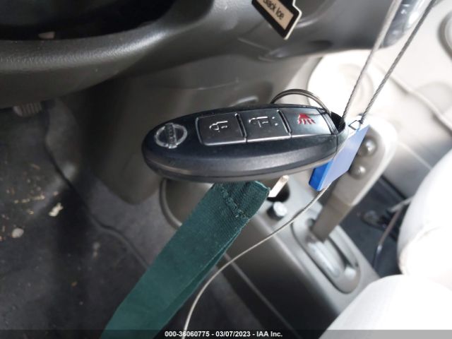 JN8AZ2KR7CT250327 Nissan Cube