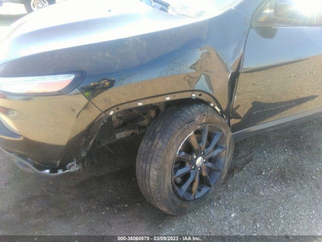1C4PJMCS0EW301081 Jeep Cherokee Altitude