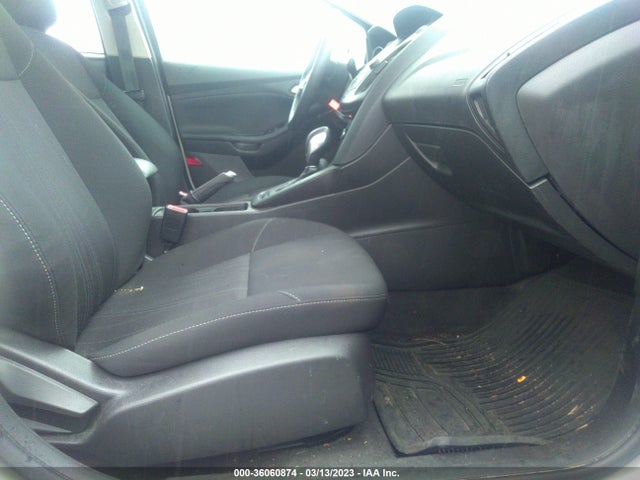 2018 FORD FOCUS SE VIN: 1FADP3FE5JL200413