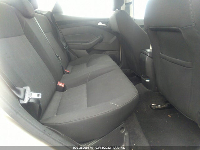 2018 FORD FOCUS SE VIN: 1FADP3FE5JL200413