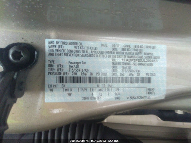 2018 FORD FOCUS SE VIN: 1FADP3FE5JL200413
