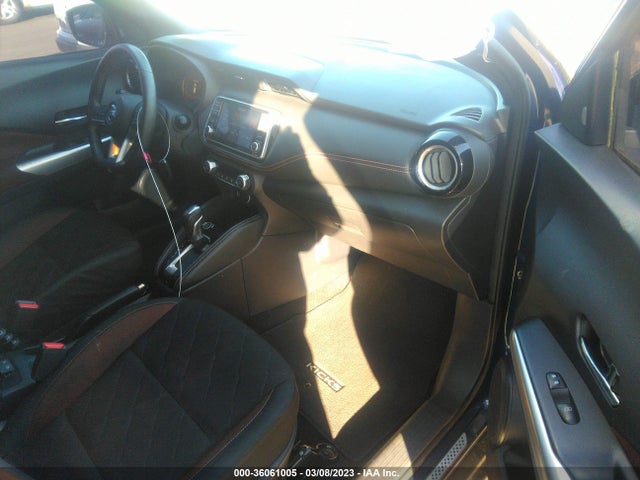 2019 NISSAN KICKS SR VIN: 3N1CP5CUXKL544356