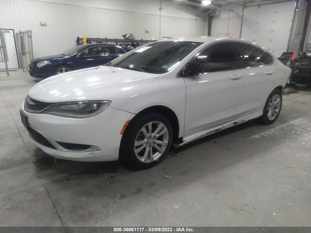 Chrysler 200 Limited 2015 1C3CCCAB7FN752056 Image 2