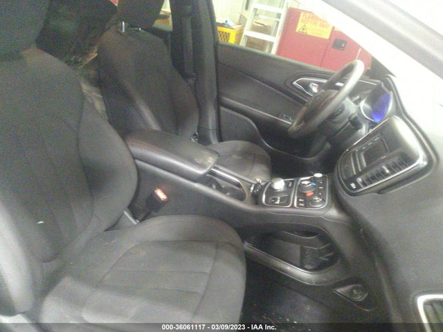 Chrysler 200 Limited 2015 1C3CCCAB7FN752056 Image 7