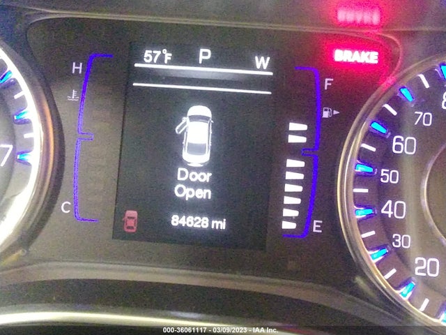 Chrysler 200 Limited 2015 1C3CCCAB7FN752056 Image 9