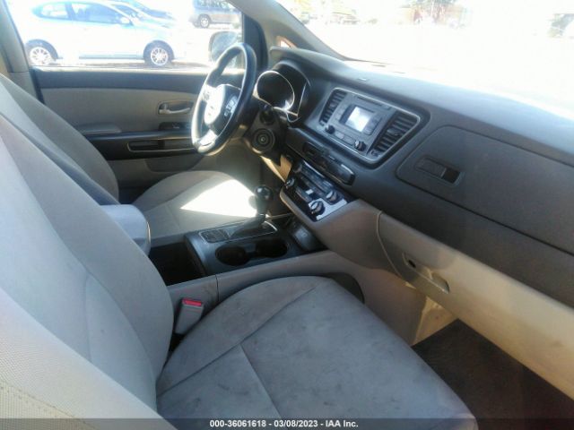 KNDMB5C15F6068457 KIA SEDONA LX