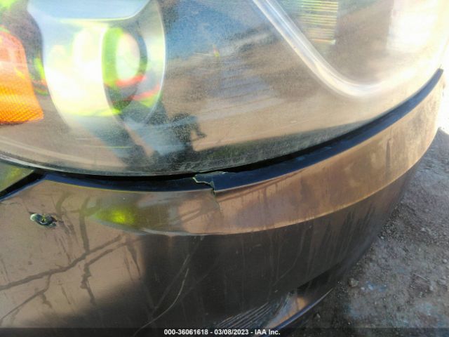 KNDMB5C15F6068457 KIA SEDONA LX