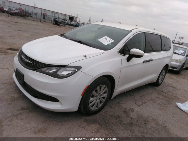 Chrysler Voyager L 2020 2C4RC1AG3LR111281 Image 2