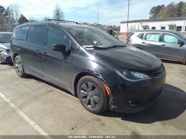 2019 Chrysler Pacifica Hybrid, VIN: 2C4RC1N71KR605437