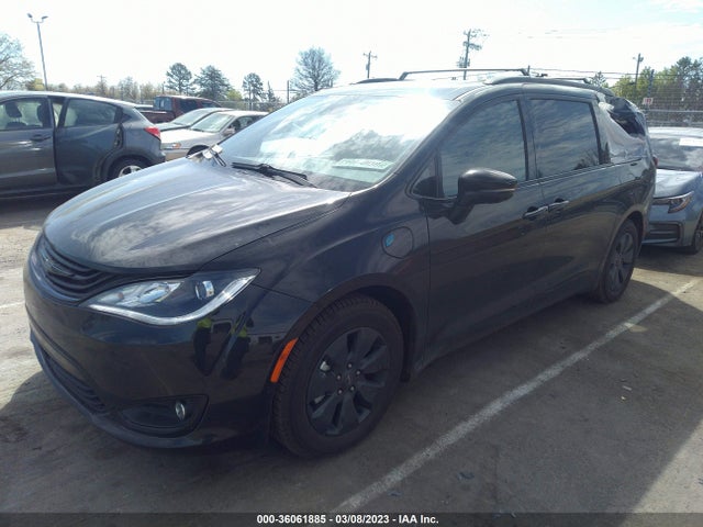 2019 Chrysler Pacifica Hybrid, VIN: 2C4RC1N71KR605437