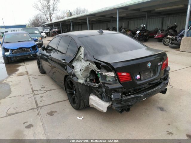 WBSFV9C5XFD594436 BMW M5