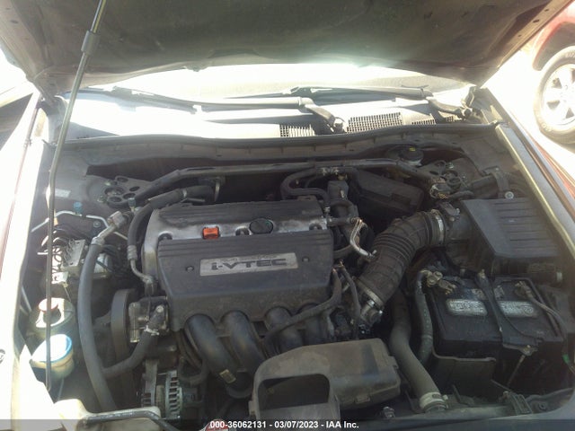 2009 HONDA ACCORD SDN EX-L VIN: 1HGCP26889A121885
