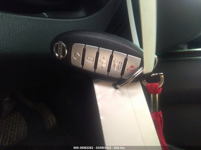 2014 NISSAN PATHFINDER PLATINUM VIN: 5N1AR2MN0EC701361