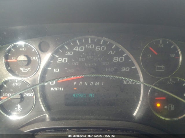 Chevrolet EXPRESS CARGO VAN 2019 1GCWGAFP0K1199144 Image 8