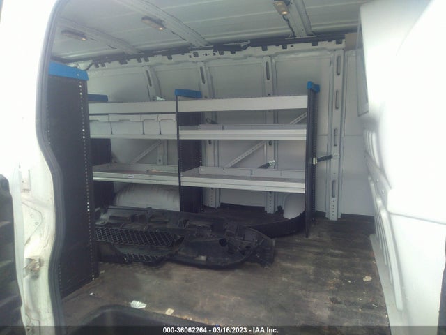 Chevrolet EXPRESS CARGO VAN 2019 1GCWGAFP0K1199144 Image 9