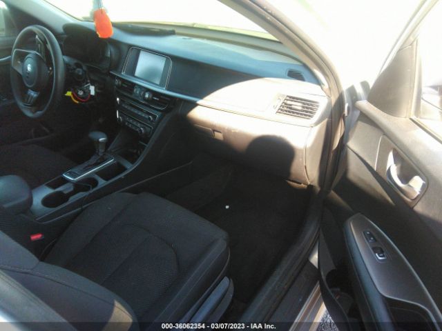 5XXGT4L32KG376039 KIA Optima Lx