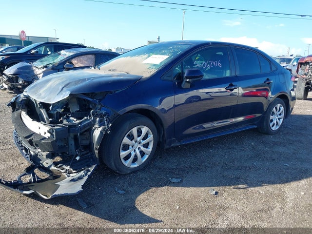 Toyota COROLLA LE 2020 5YFEPRAEXLP043318 Image 2