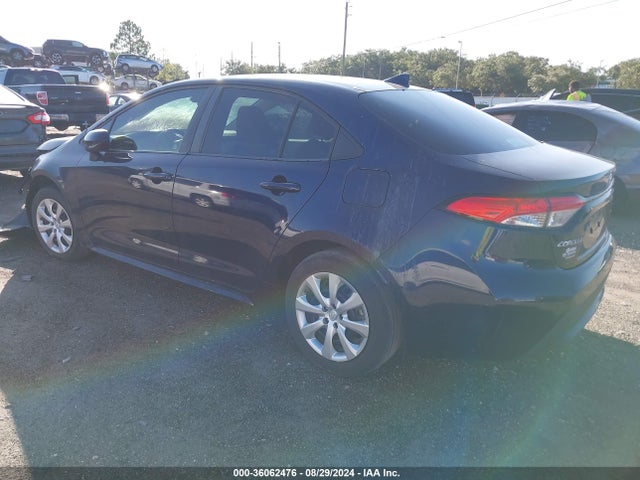 Toyota COROLLA LE 2020 5YFEPRAEXLP043318 Image 3