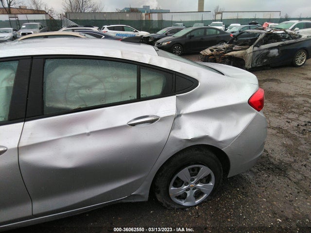 Chevrolet CRUZE LS 2017 1G1BC5SM6H7145326 Image 3