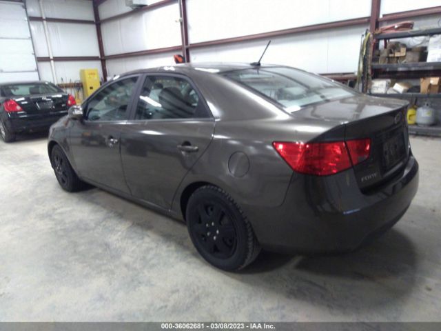 KNAFU4A2XA5068717 KIA FORTE EX