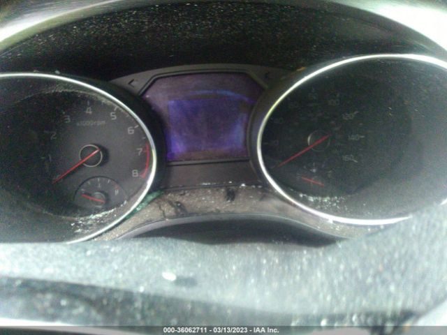 KNDMB5C17H6331390 KIA SEDONA LX