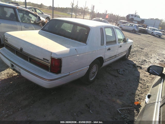 36062836 :رقم المزاد ، 1LNLM82WXSY725431 vin ، 1995 Lincoln Town Car Signature/spinnaker مزاد بيع