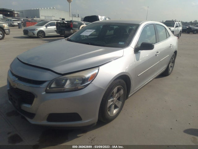 Chevrolet MALIBU LS 2015 1G11B5SLXFF284318 Image 2